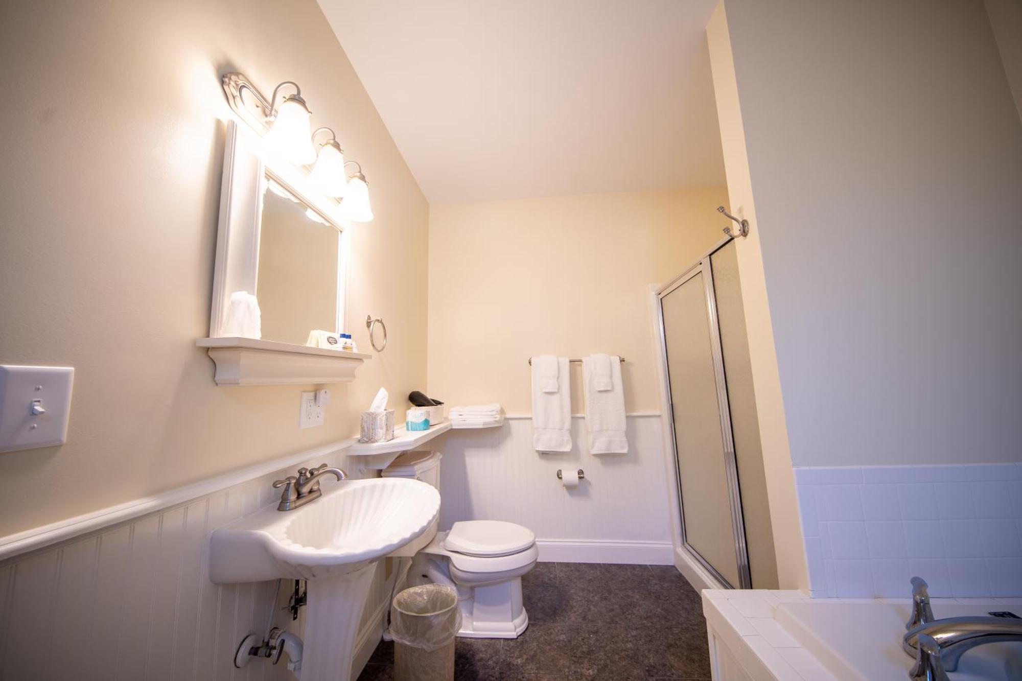 The Edenton Collection-The Granville Queen Inn Bilik gambar
