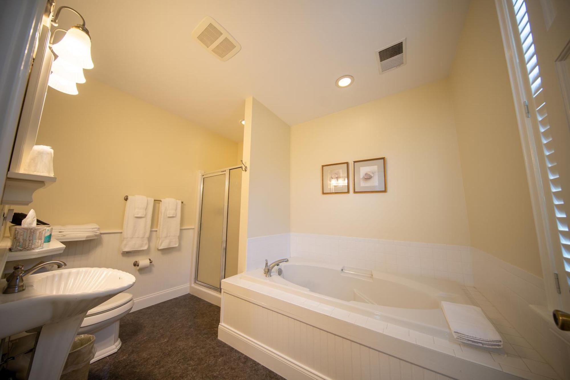 The Edenton Collection-The Granville Queen Inn Bilik gambar