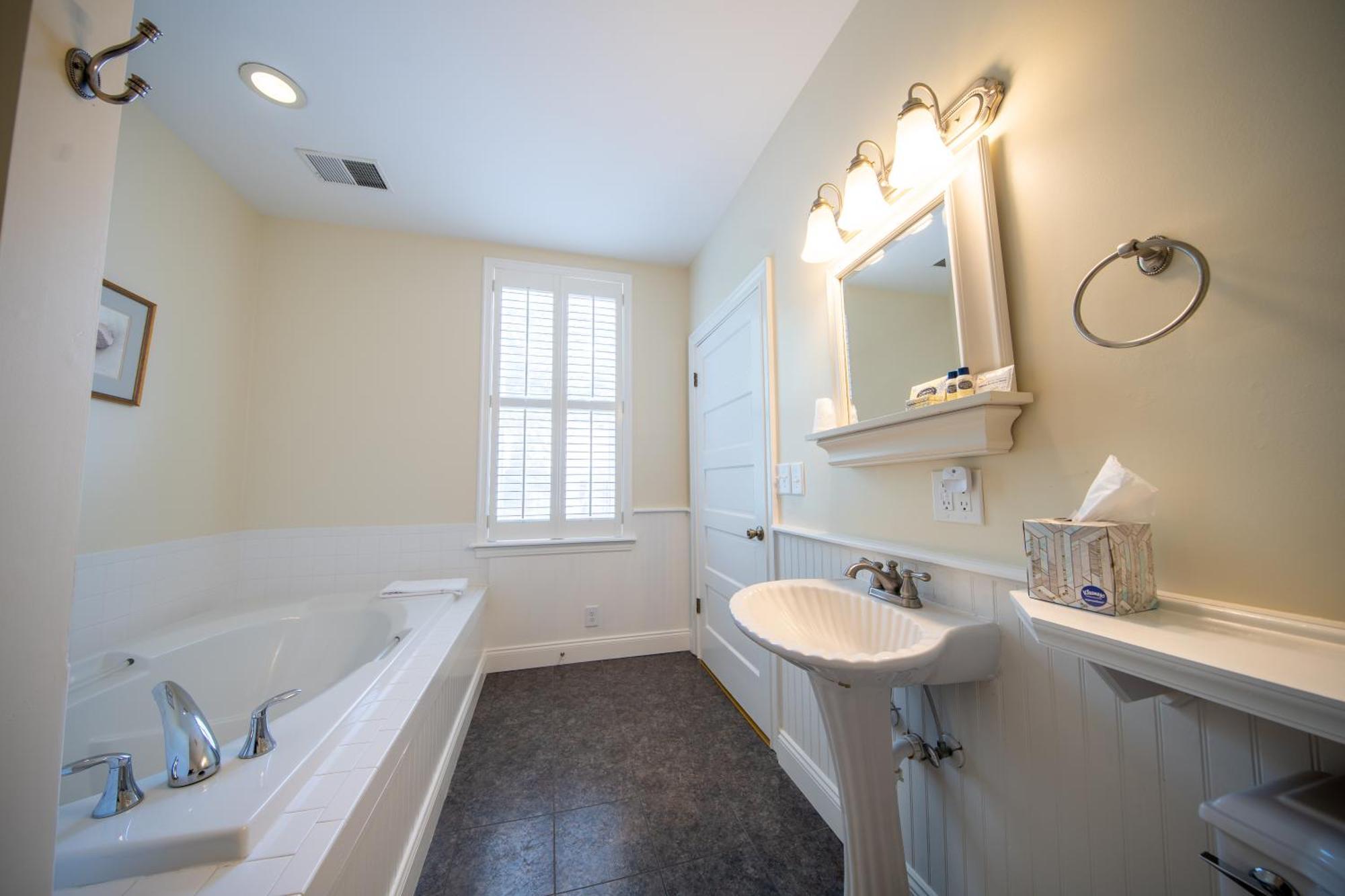 The Edenton Collection-The Granville Queen Inn Bilik gambar